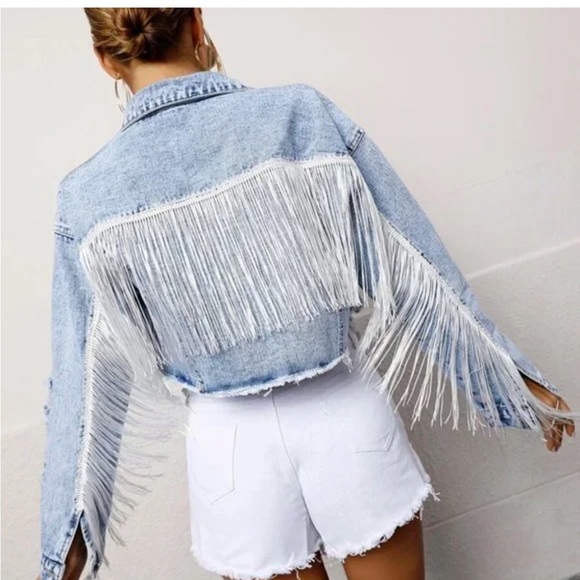 Jackets & Blazers - Fringe Light Wash Denim Cropped Jacket S/M